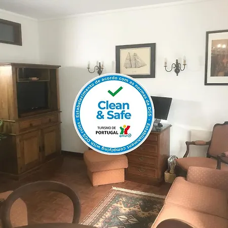 Casa Da 25 * Espinho (Aveiro)