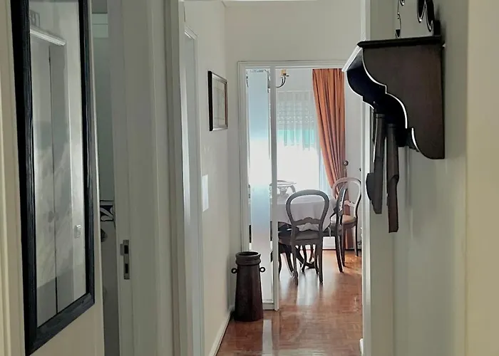 Casa Da 25 * Espinho (Aveiro)